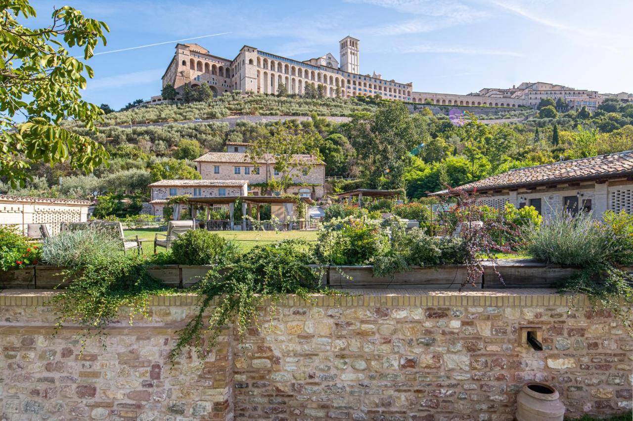 Borgo Antichi Orti Assisi Hotel Bagian luar foto